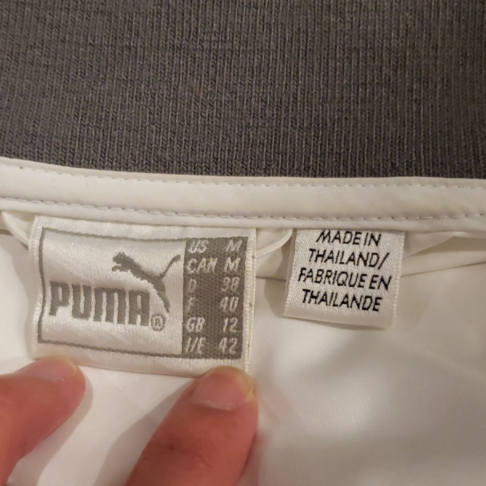 Puma lightweight Jacket - Picture 2 of 4